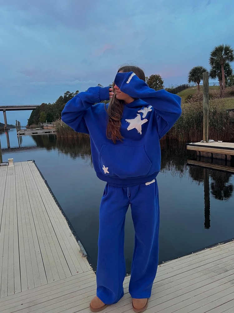 Midnight Star Hoodie - Amulett