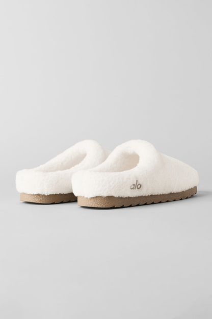 Sherpa Slippers - Amulett