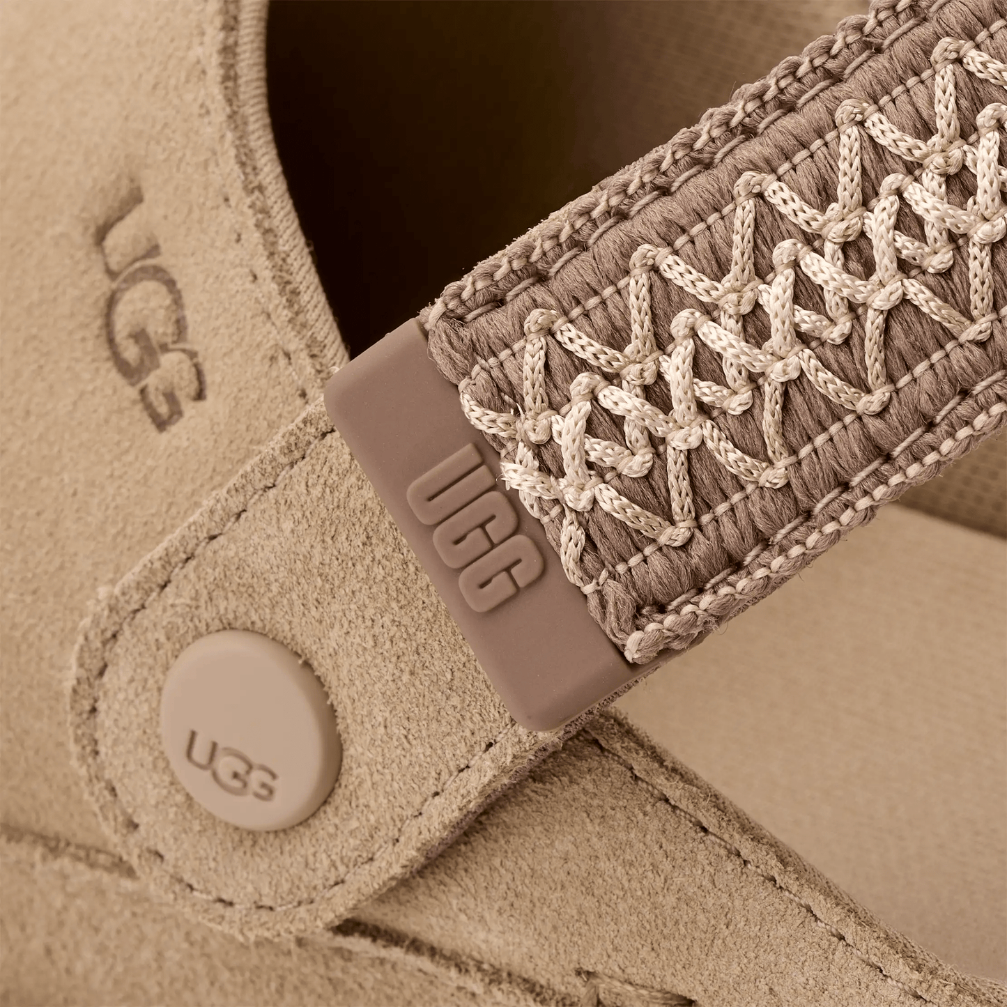 Women's Goldenstar Braid Clog - Amulett